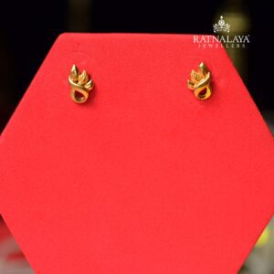 Casting Stud Earrings