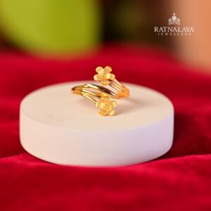 Two flower Design Ladies ring 22k Gold