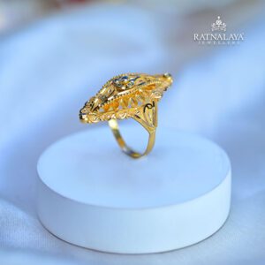 Traditional Ladies Ring 22k Gold