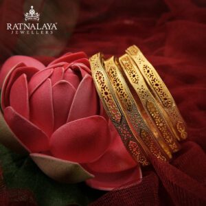 Designer Wedding Gold Bangles 4pc