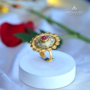 Floral Cocktail Ladies Ring