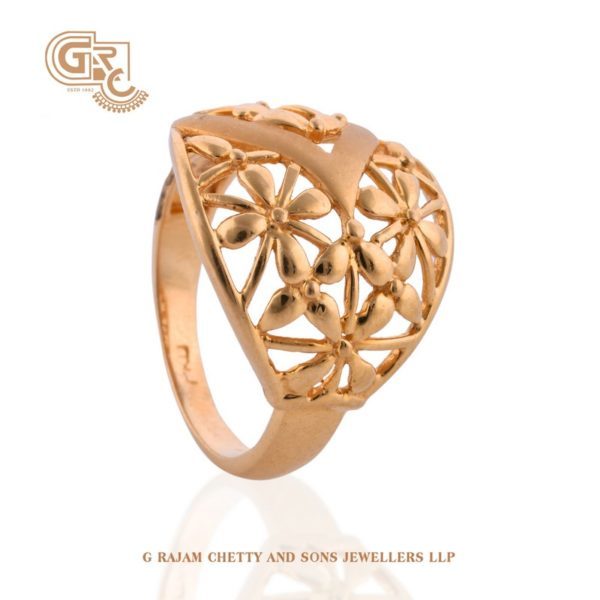 Webbed Flower Ring