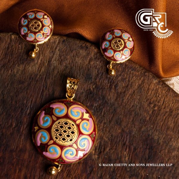 Elegant Enamel Set