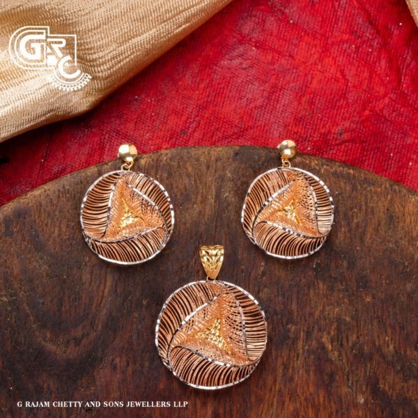 Elite pendant set