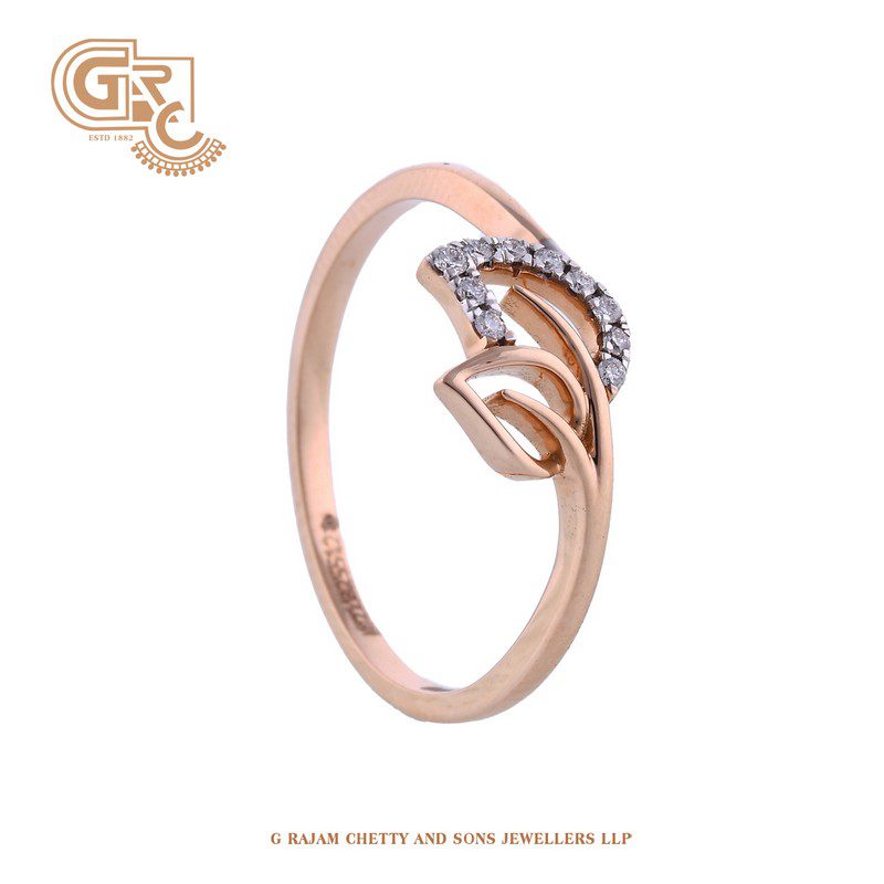 Twin leaf ring
