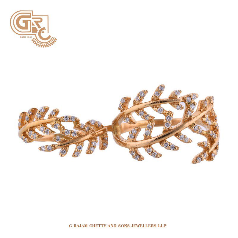 Twinkling twin ring