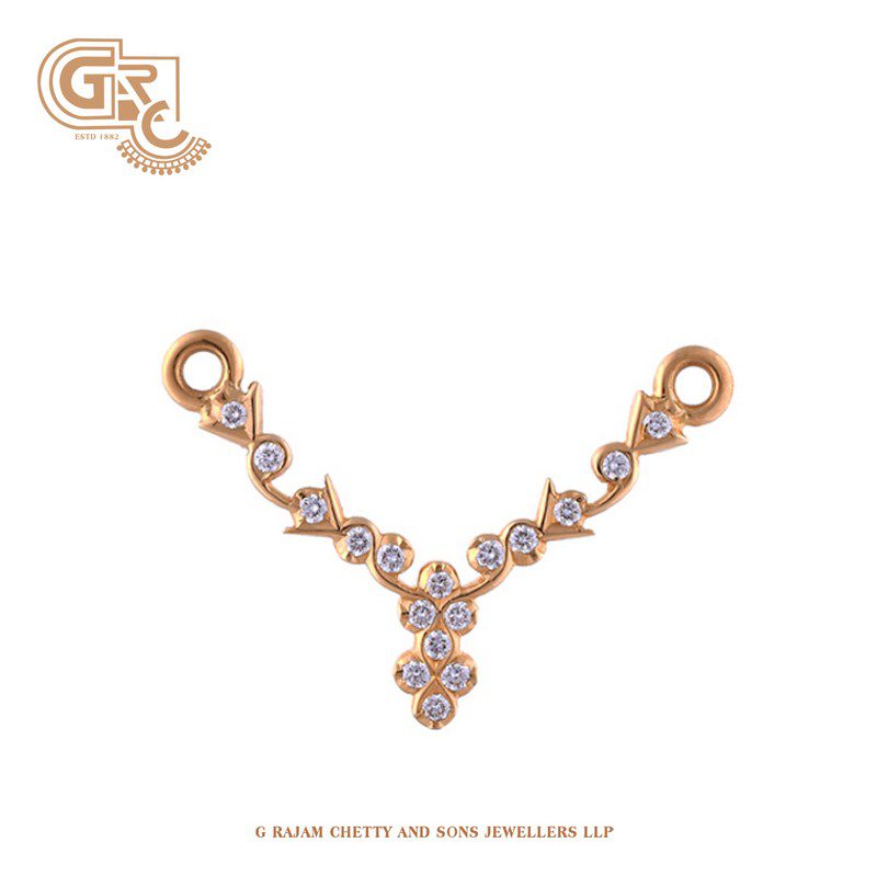 Elegant diamond pendant