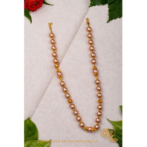 Pretty pearl mala