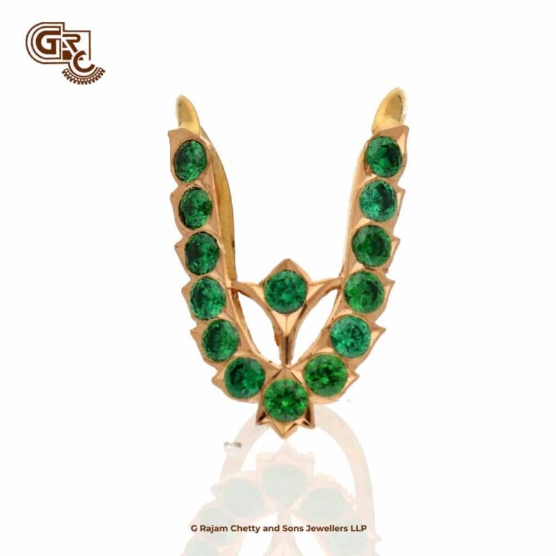 Green Stone Vanki Ladies Ring