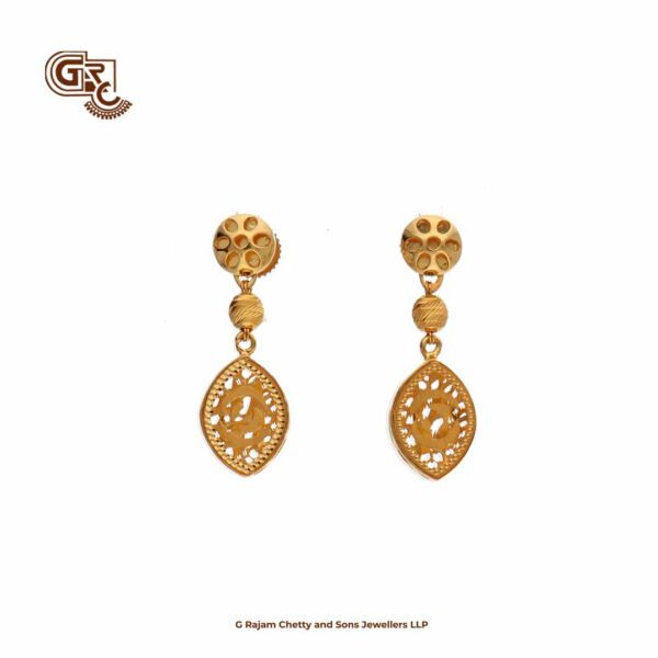 Trending Fancy Eye Drop Earring