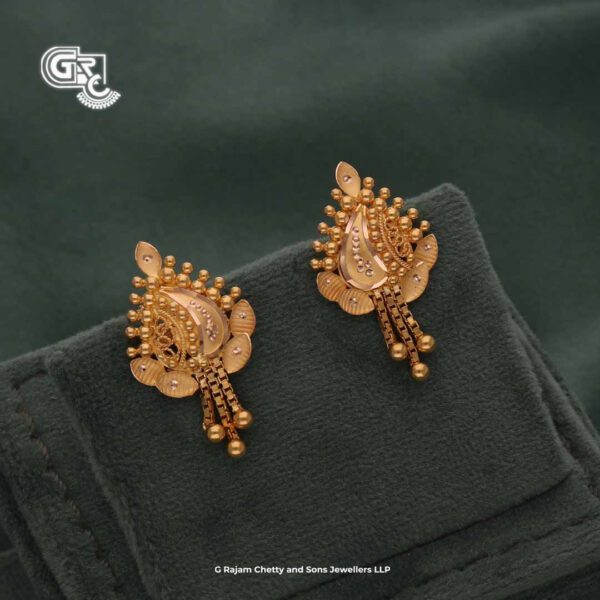 Floral Thilagam Drops Earring