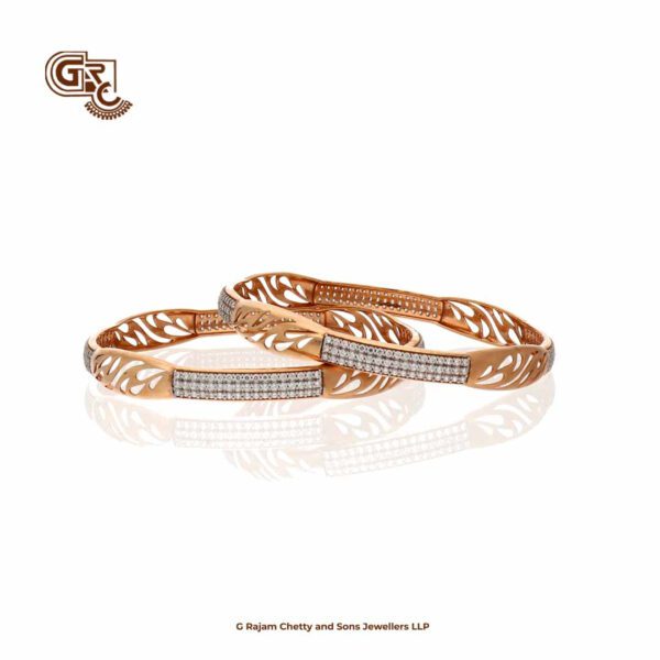 Glitering Stone Fancy 18K Rose Gold Bangles