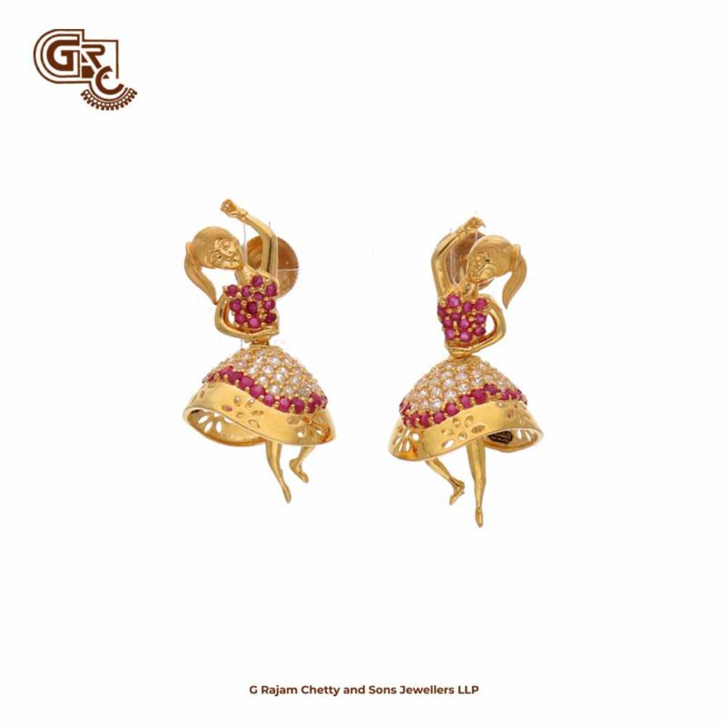 Dancing Glitering Stone Earring