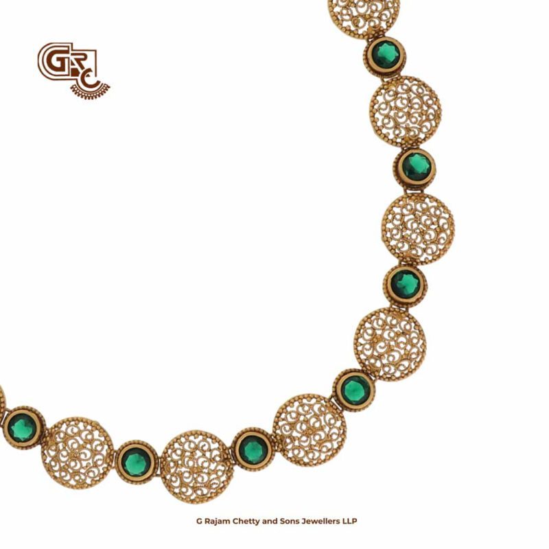 Antique Luxury Green Stone Fancy Necklace with Stud