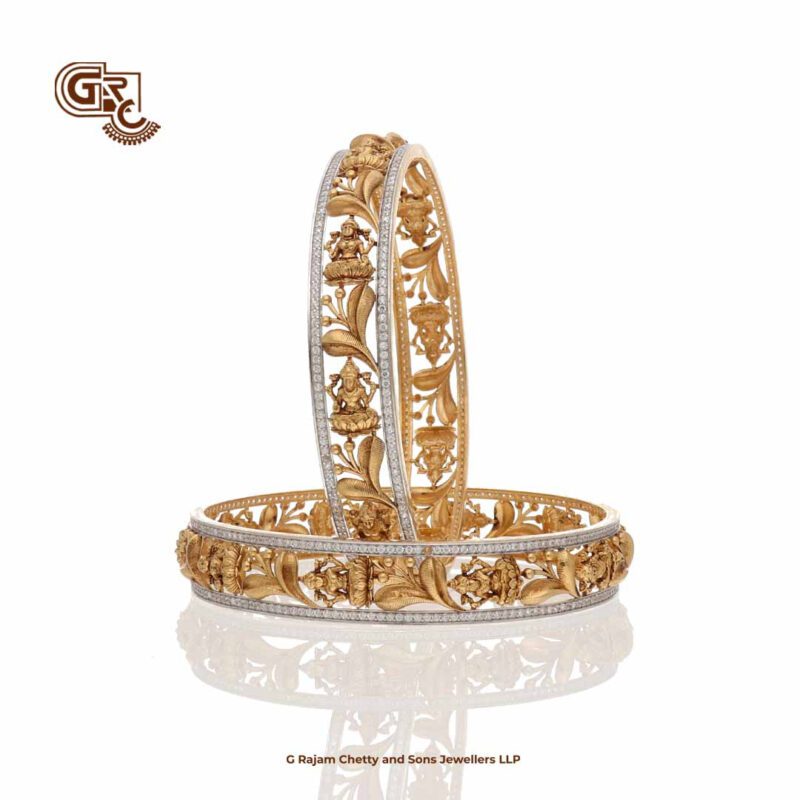 Elegant Glitter Stone Floral Lakshmi Bangle