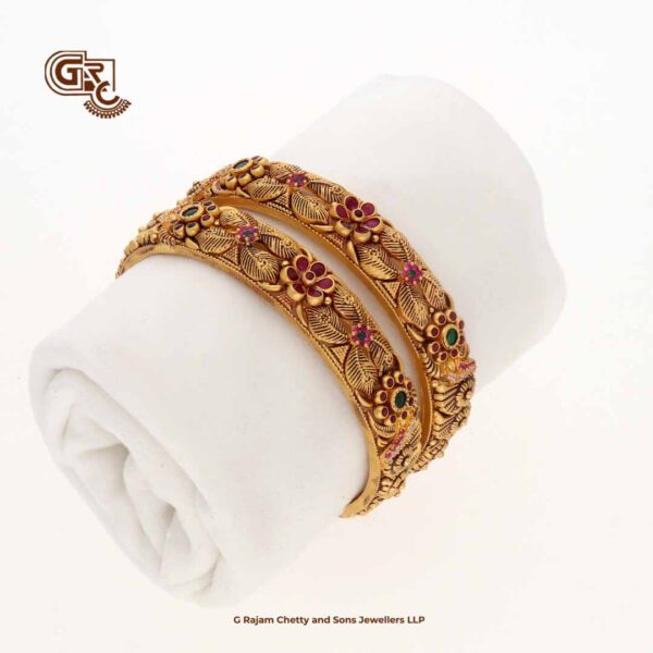 Antique Kamalam Floral Traditional Bangle