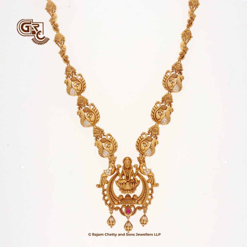 Antique Lakshmi Glittering Stone Necklace with Chain