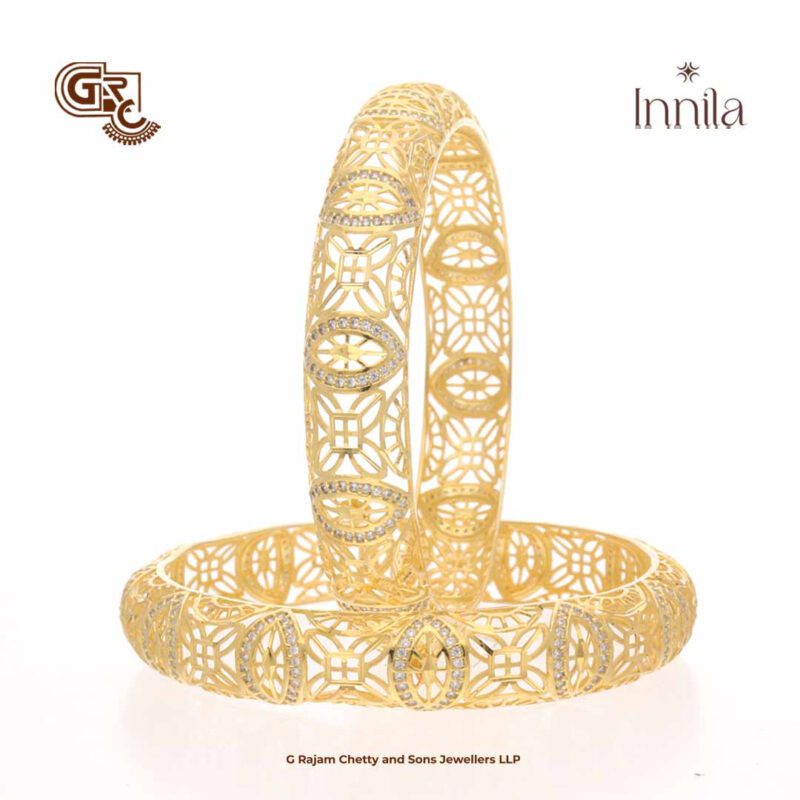 Floral Fancy Vector Innila Bangle
