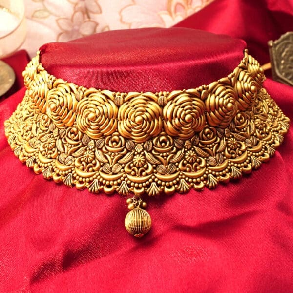 CHOKER 22