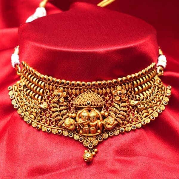 NECKLACE 22
