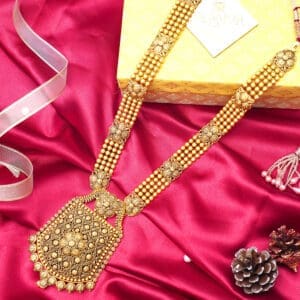 NECKLACE 22