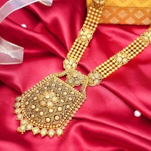 NECKLACE 22