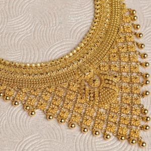 NECKLACE 22