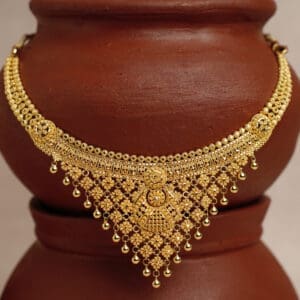 NECKLACE 22