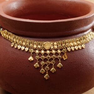 NECKLACE 22
