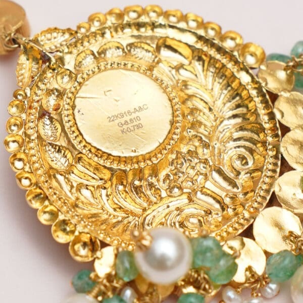 22Kt Yellow Gold Mang Tika TK22/88