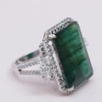18kt White Gold Polki Diamond Green Ring DRL/1519