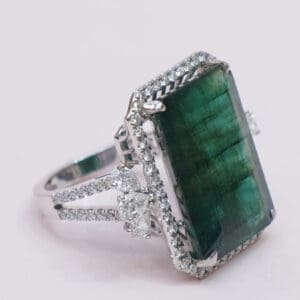 18kt White Gold Polki Diamond Green Ring DRL/1519