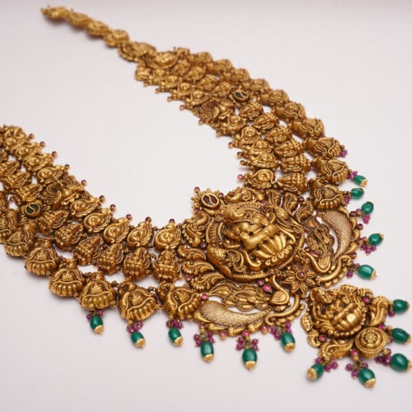 Goddess Lakshmi 22kt Yellow Gold Antique Temple Necklace NK22/163