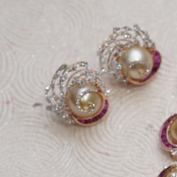 14kt Gold Pearl And Diamond Earrings DER14/576