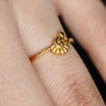 22Kt Minimal Flower Heart Ring RL22/1894