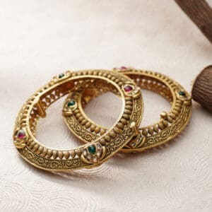 22Kt Antique Gold Pair of Bangles KR22/63