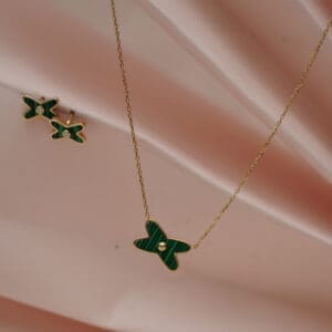 18Kt Gold Necklace With Earrings CS18/69