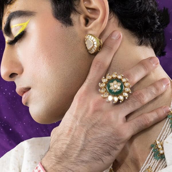 18kt Gold Flower Kundan Adjustable Ring 1PKR18/9