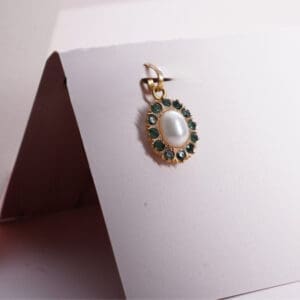 18Kt Gold Pearl Pendant For Her LC18/463