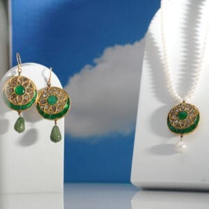 PEARL SET POKLI GOLD PENDANT AND POLKI GOLD EARRINGS BLSM/1