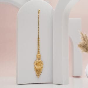 18Kt Yellow Gold Traditional Mang Tika TK18/74 18Kt Yellow Gold Traditional Mang Tika TK18/74